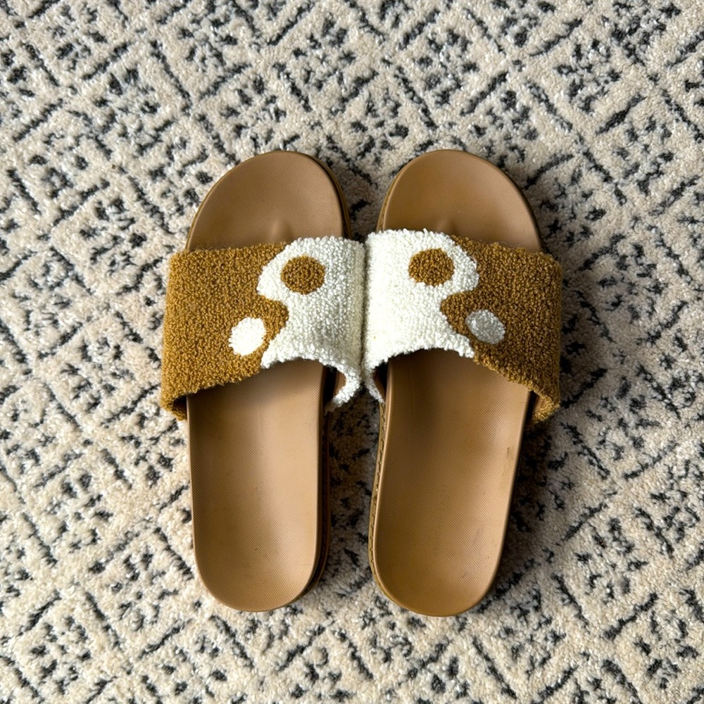 American Eagle Yin Yang slides